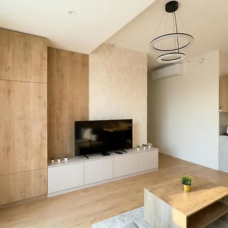 Stylish 1Br Apt With Living Room City Comfort Lejlighed Bratislava