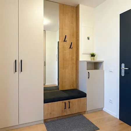 Lejlighed Stylish 1Br Apt With Living Room City Comfort