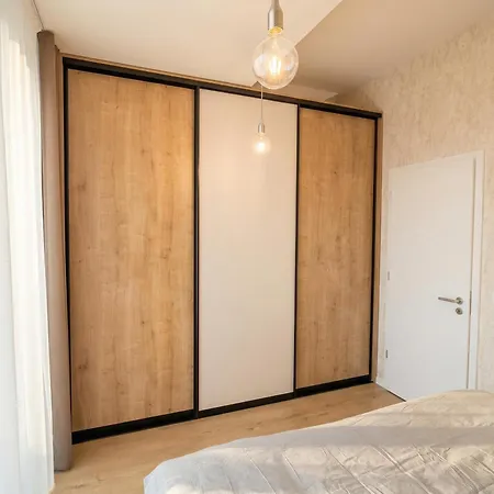 Lejlighed Stylish 1Br Apt With Living Room City Comfort