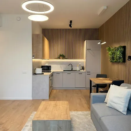 Stylish 1Br Apt With Living Room City Comfort