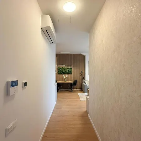 Stylish 1Br Apt With Living Room City Comfort *